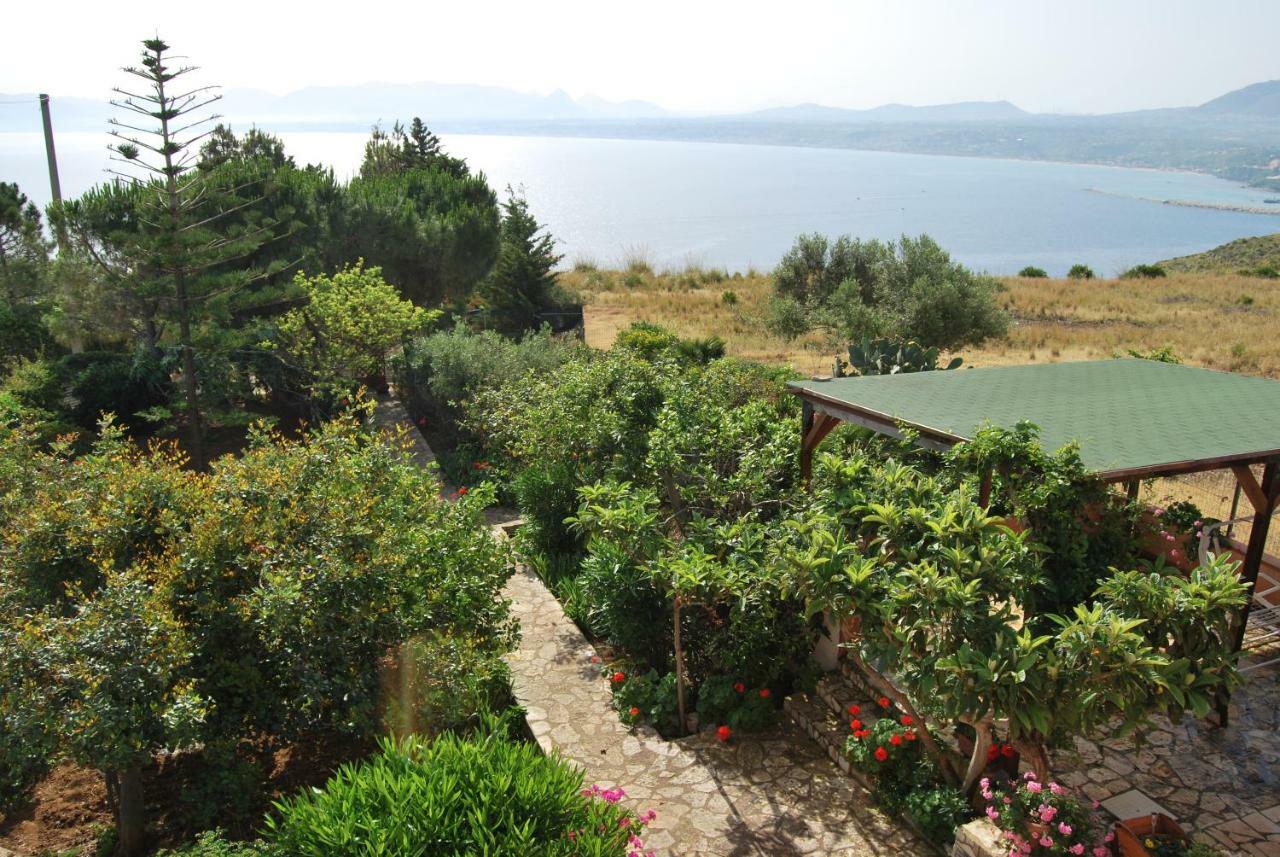 Casa Vacanze La Terrazza Sul Golfo กัสเตลลัมมาเร เดล โกลโฟ ภายนอก รูปภาพ